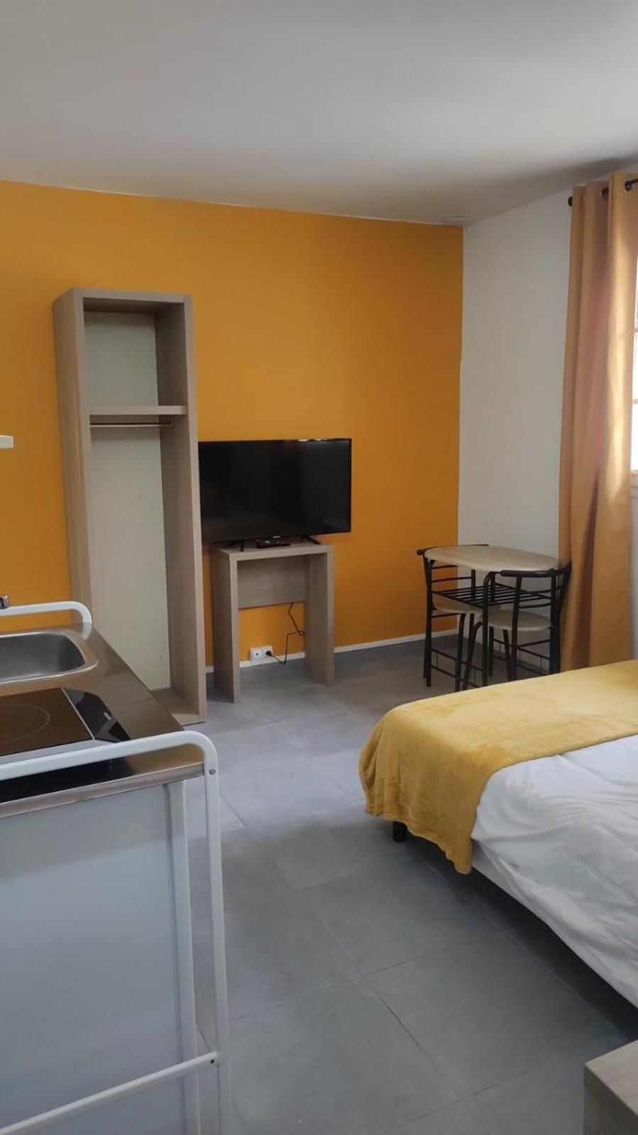 Appartement 1 , Disneyland - Parking Gratuit - Maison Des Platanes 莫城 外观 照片